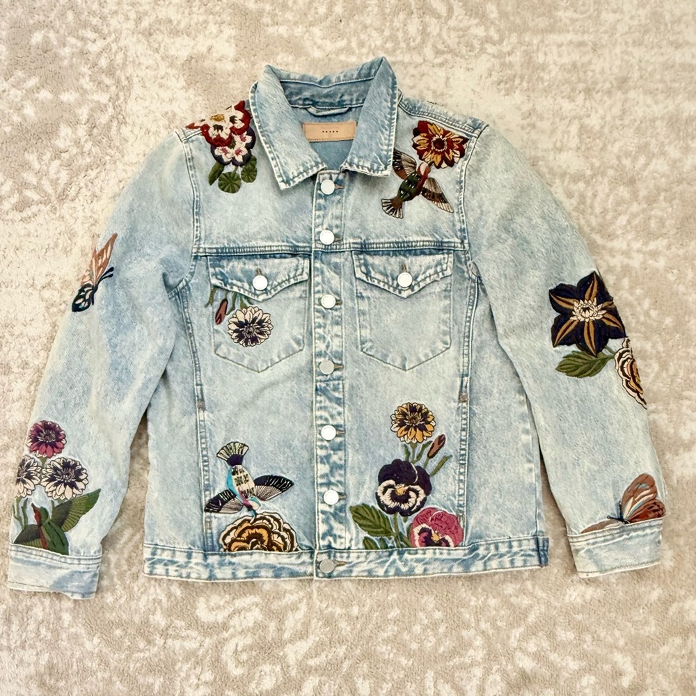 Blank NYC Embroidered hummingbird and floral embellished Denim Jacket M - Picture 2 of 10
